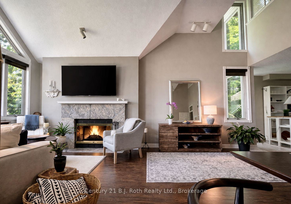 331-grandview-hilltop-drive-huntsville-ontario-x13120834