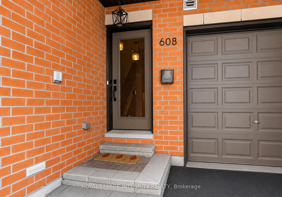 608-chaperal-private-ottawa-ontario-x13120902