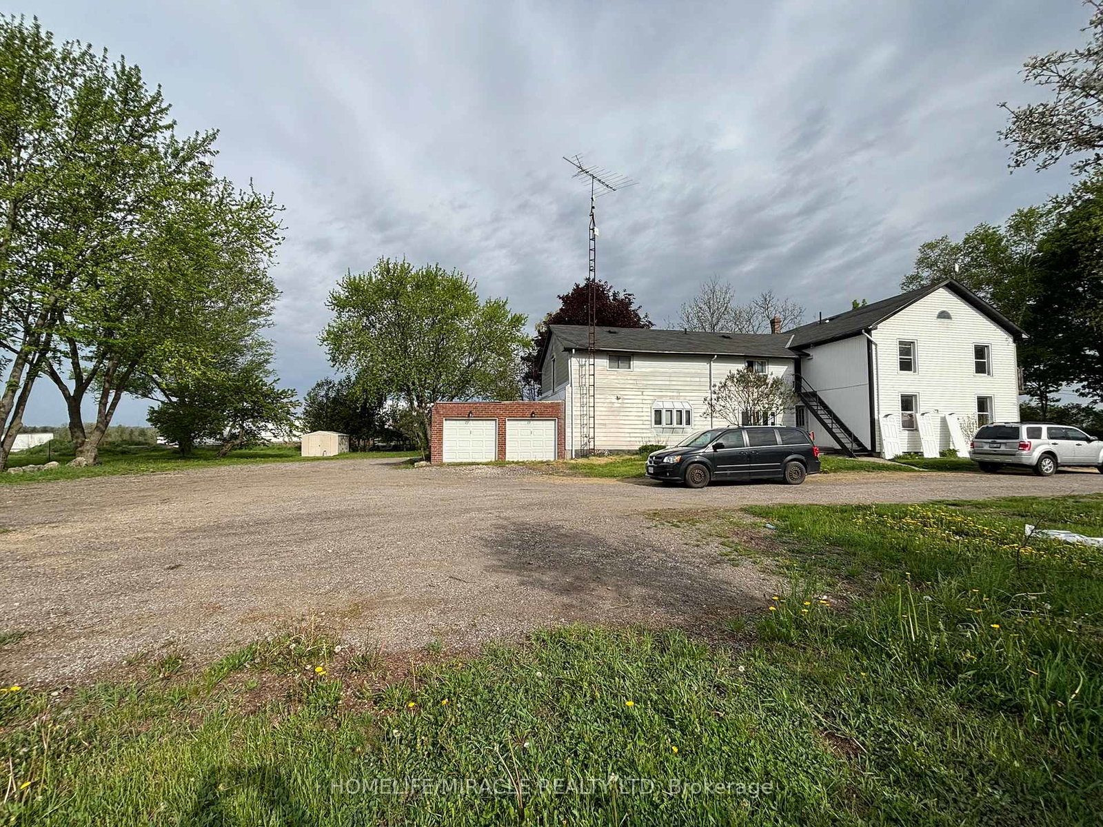 1381-hwy-8-highway-cambridge-ontario-x13120940