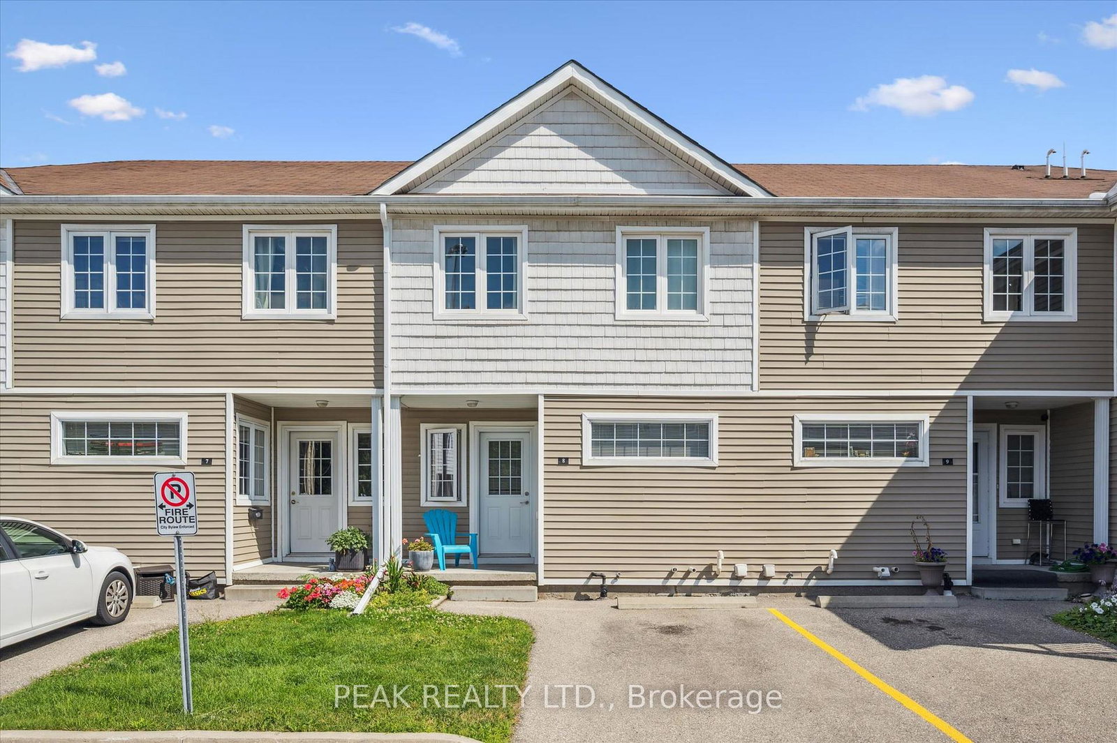 23-howe-drive-out-of-area-ontario-x13121094