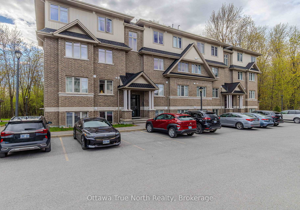 1032-beryl-private-ottawa-ontario-x13121290