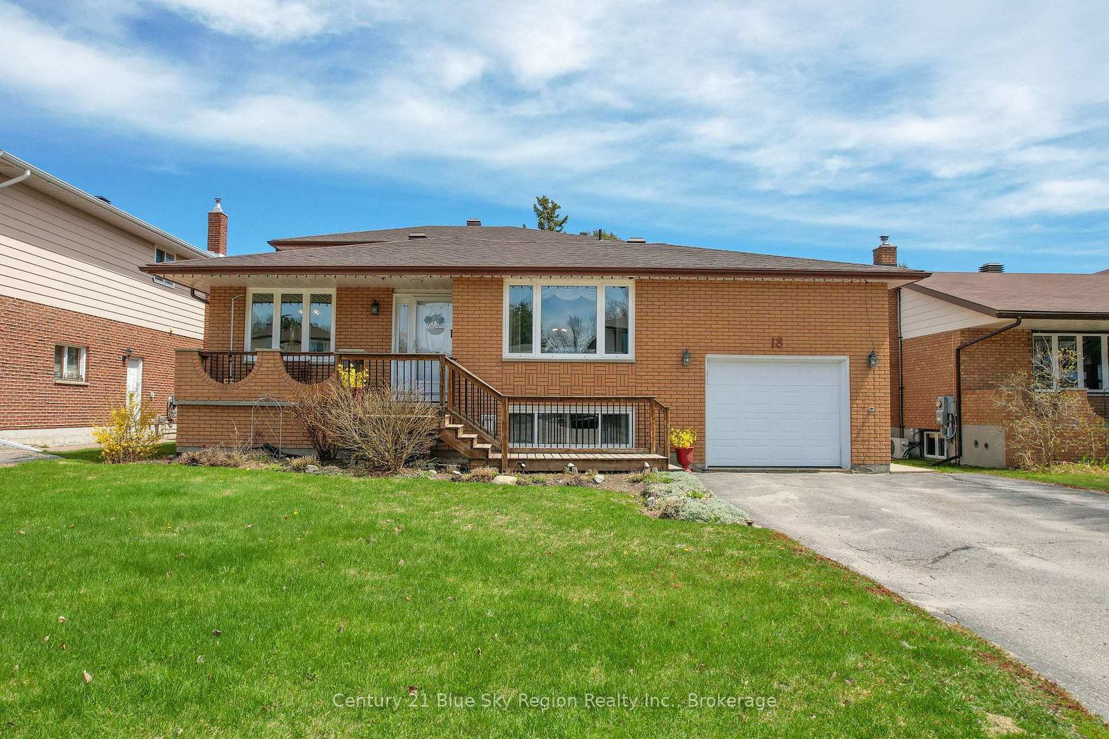 18-eglee-avenue-north-bay-ontario-x13121380