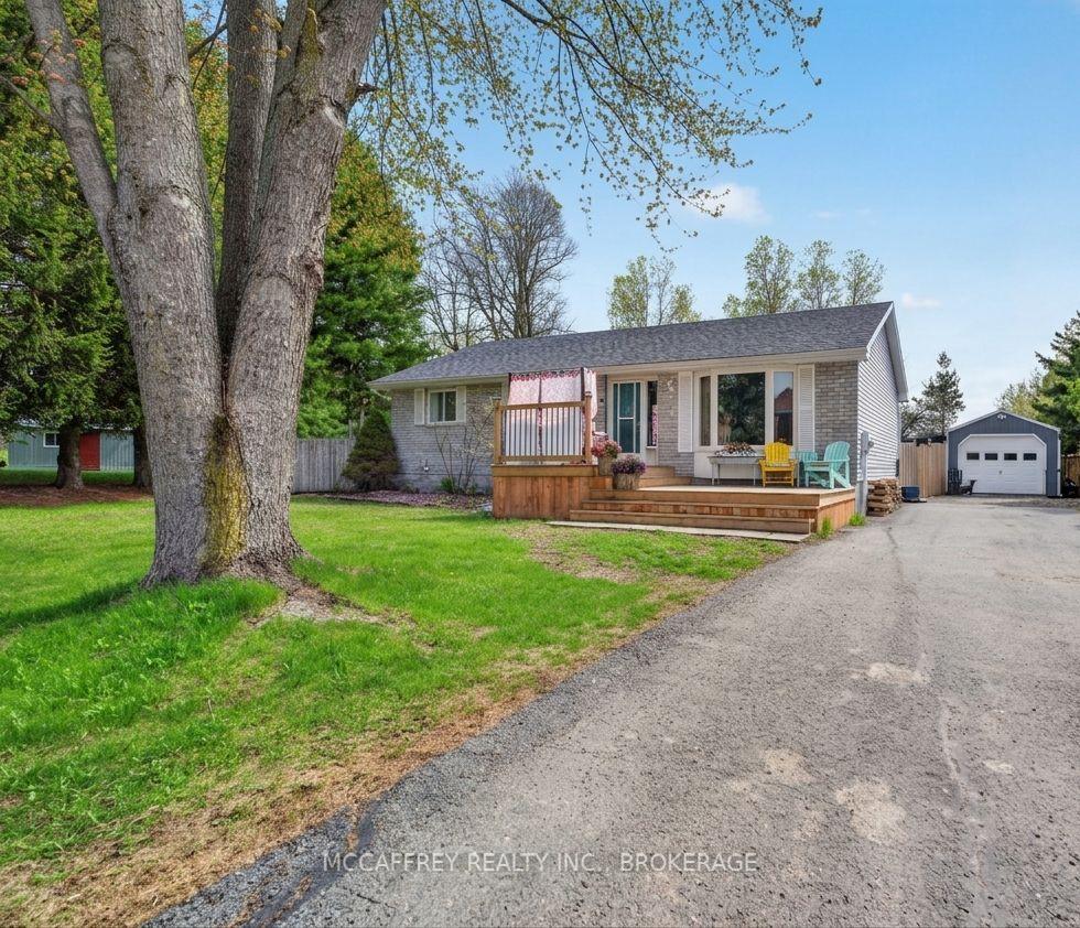 26-dollar-crescent-greater-napanee-ontario-x13121406