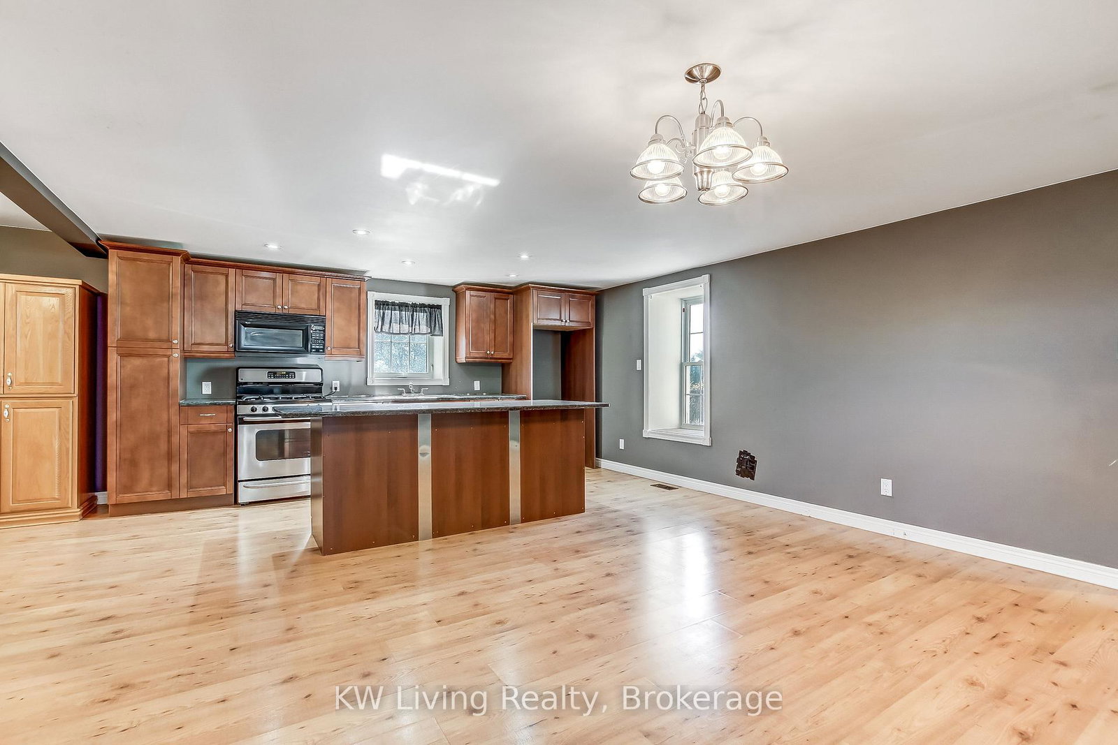 358-windham-road-norwich-ontario-x13121432