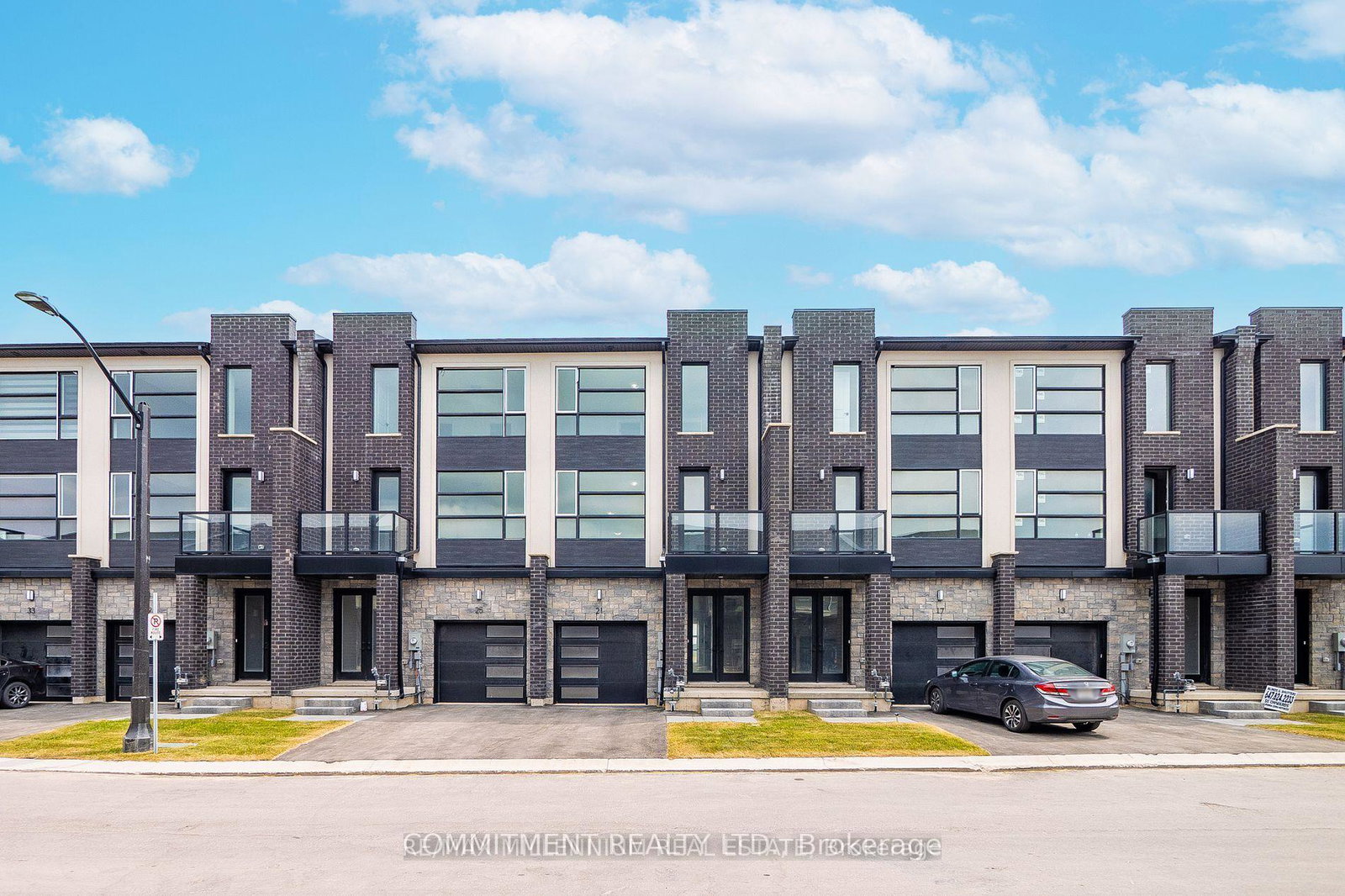 21-warren-trail-welland-ontario-x13121502