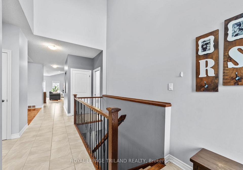3194-pincombe-drive-london-south-ontario-x13121542