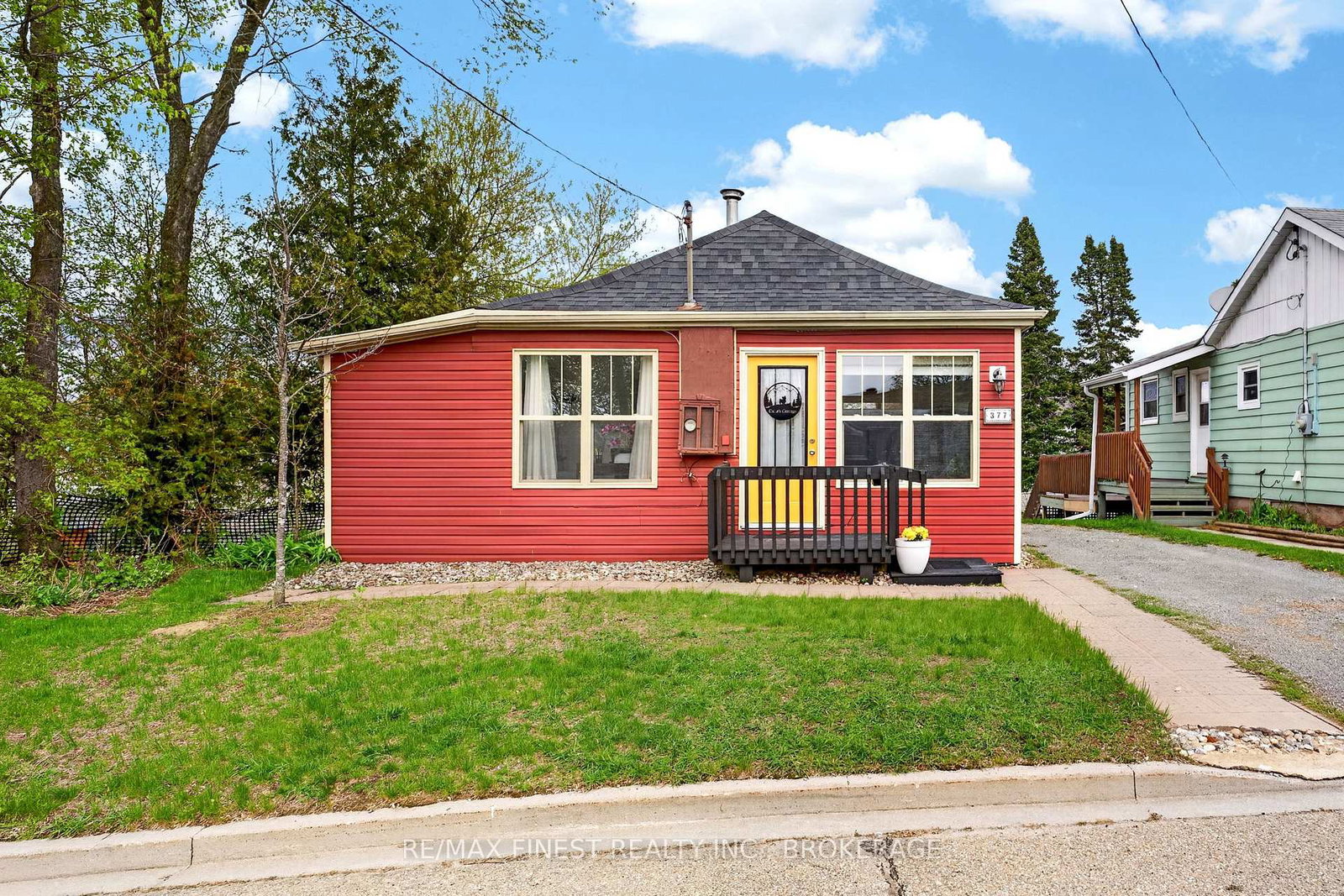 377-henrietta-street-gananoque-ontario-x13121600