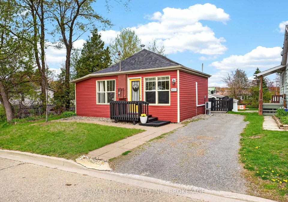 377-henrietta-street-gananoque-ontario-x13121600