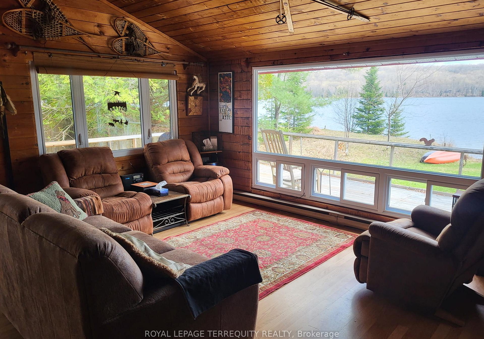 1012-shamrock-lane-dysart-et-al-ontario-x13121610