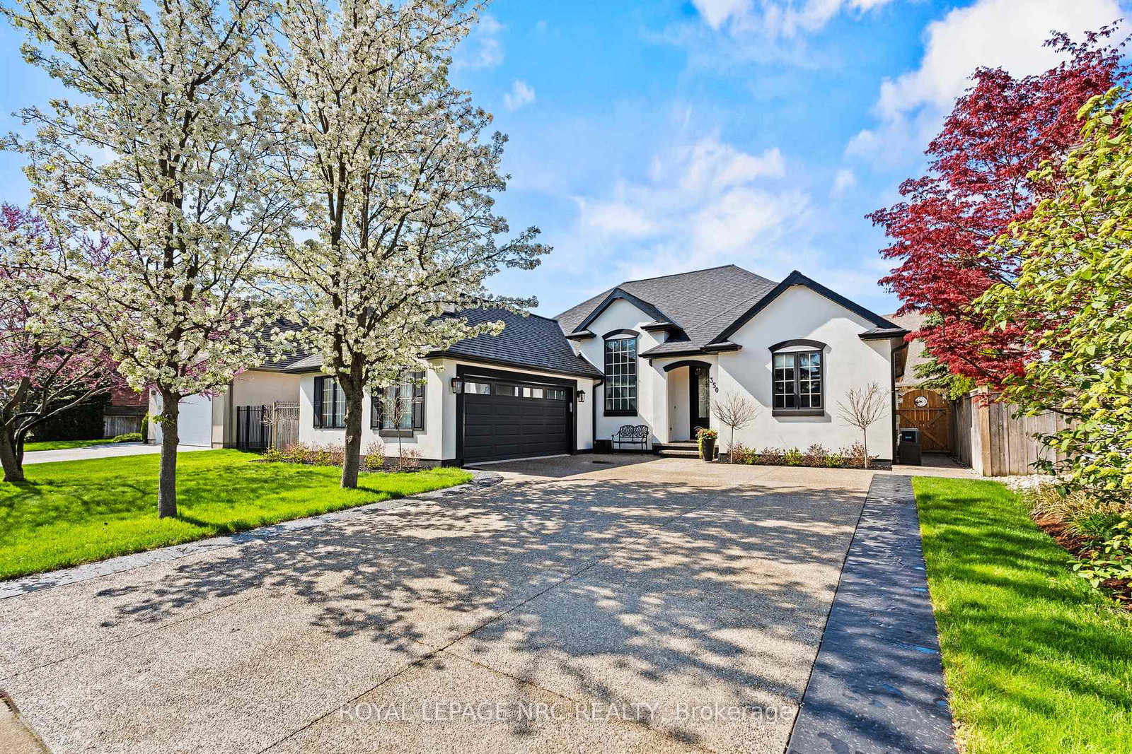 350-john-street-w-niagara-on-the-lake-ontario-x13121832