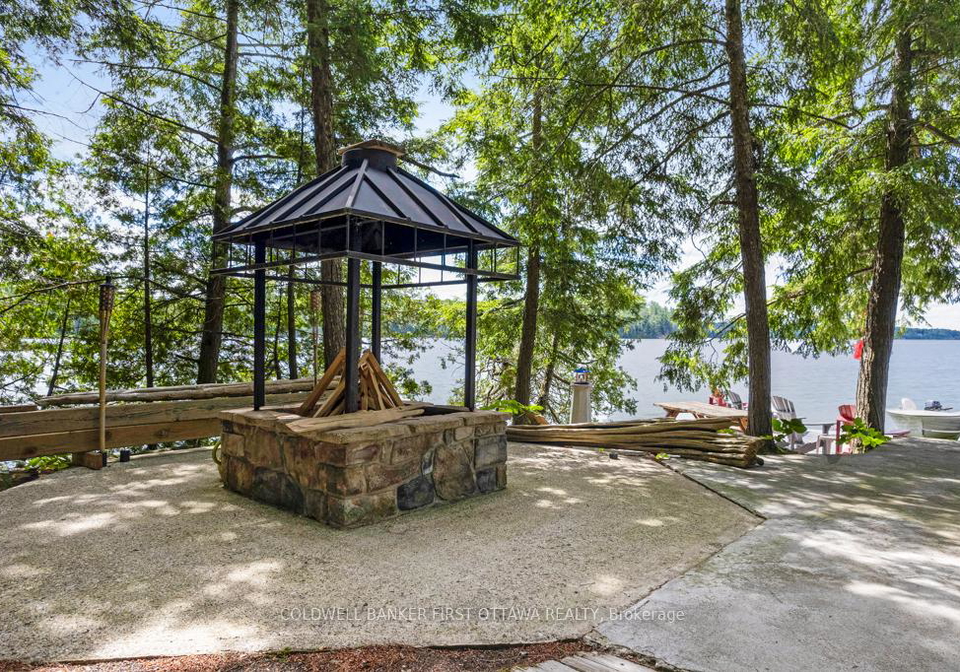 2275-palmerston-lake-frontenac-ontario-x13121894