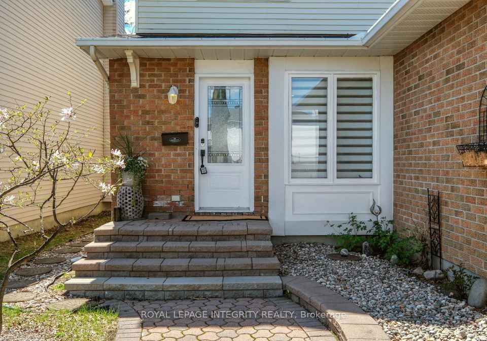 1575-des-grives-crescent-ottawa-ontario-x13122296