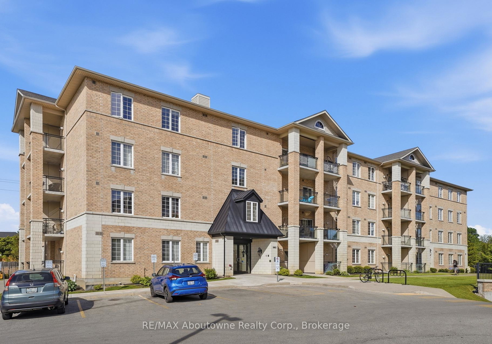 1083-gordon-street-guelph-ontario-x13122328