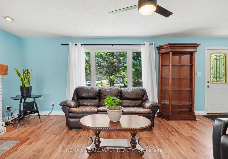 2213-county-road-edwardsburghcardinal-ontario-x13122396