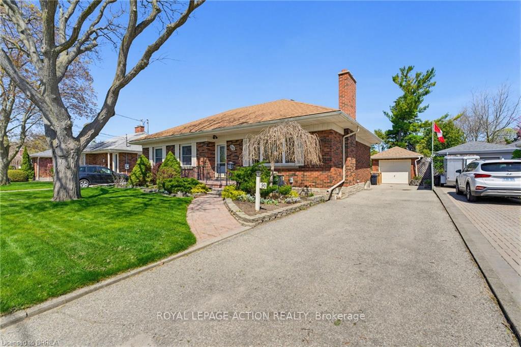 90-henderson-avenue-brantford-ontario-x13122422