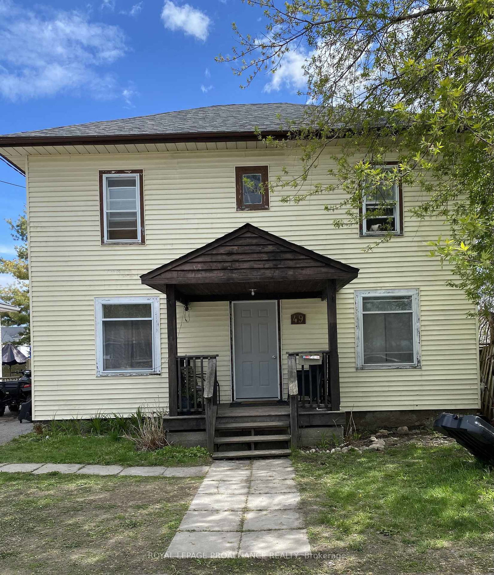 49-crown-street-quinte-west-ontario-x13122428
