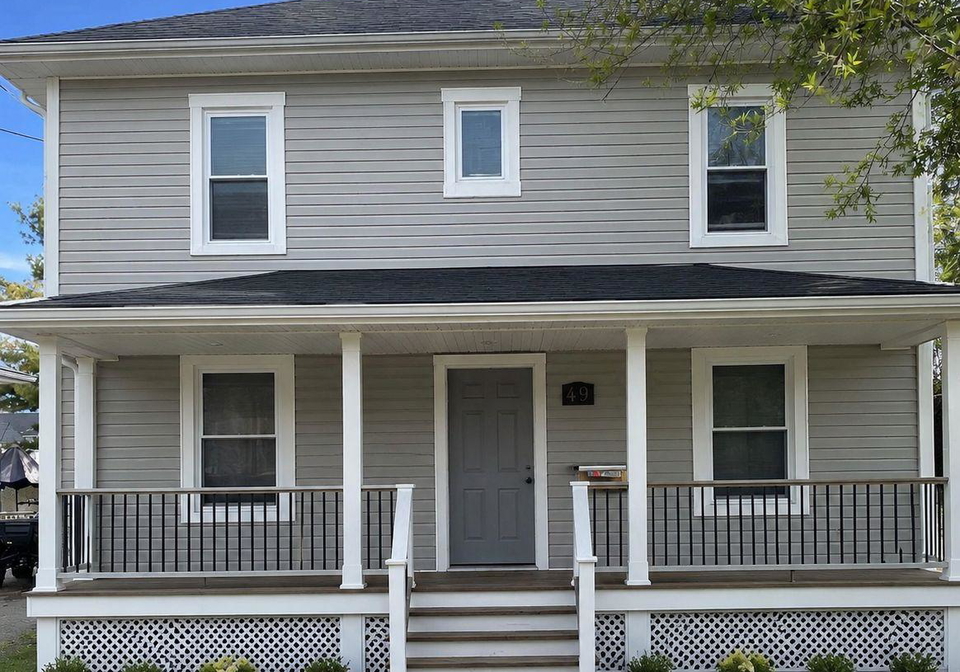 49-crown-street-quinte-west-ontario-x13122428