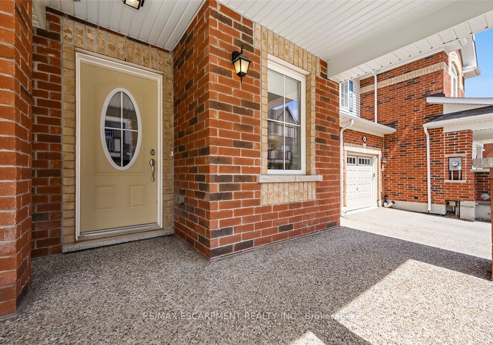 22-spring-creek-drive-hamilton-ontario-x13122434