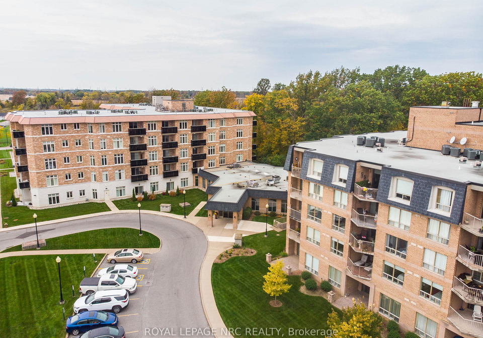 8111-forest-glen-drive-niagara-falls-ontario-x13122462