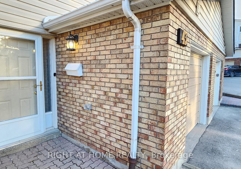 11-harrisford-street-hamilton-ontario-x13122550