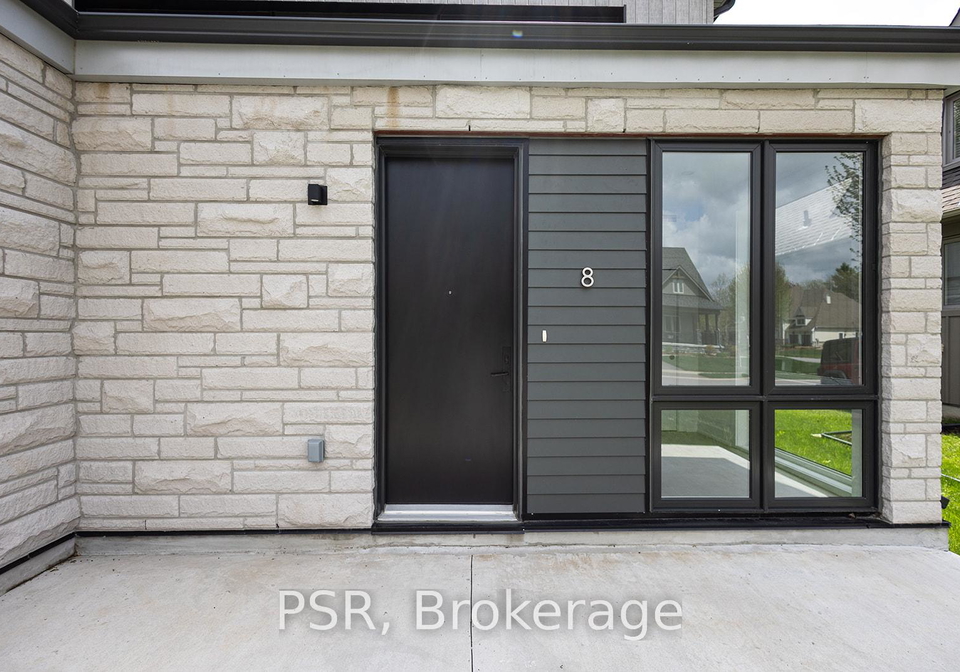 8-baypoint-court-gravenhurst-ontario-x13122646