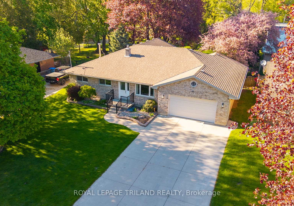 25-pannell-lane-strathroy-caradoc-ontario-x13122674