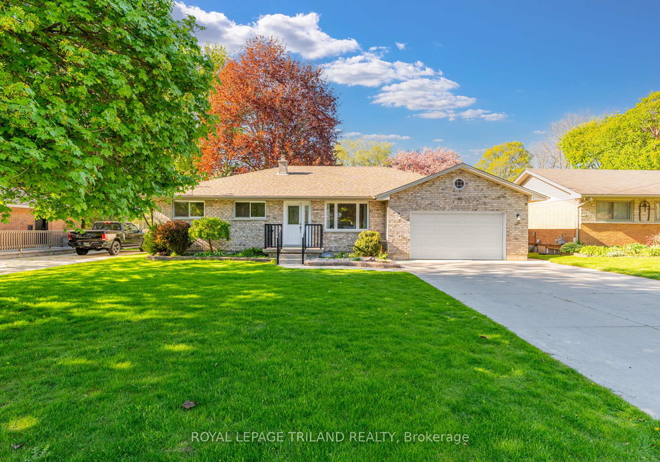 25-pannell-lane-strathroy-caradoc-ontario-x13122674
