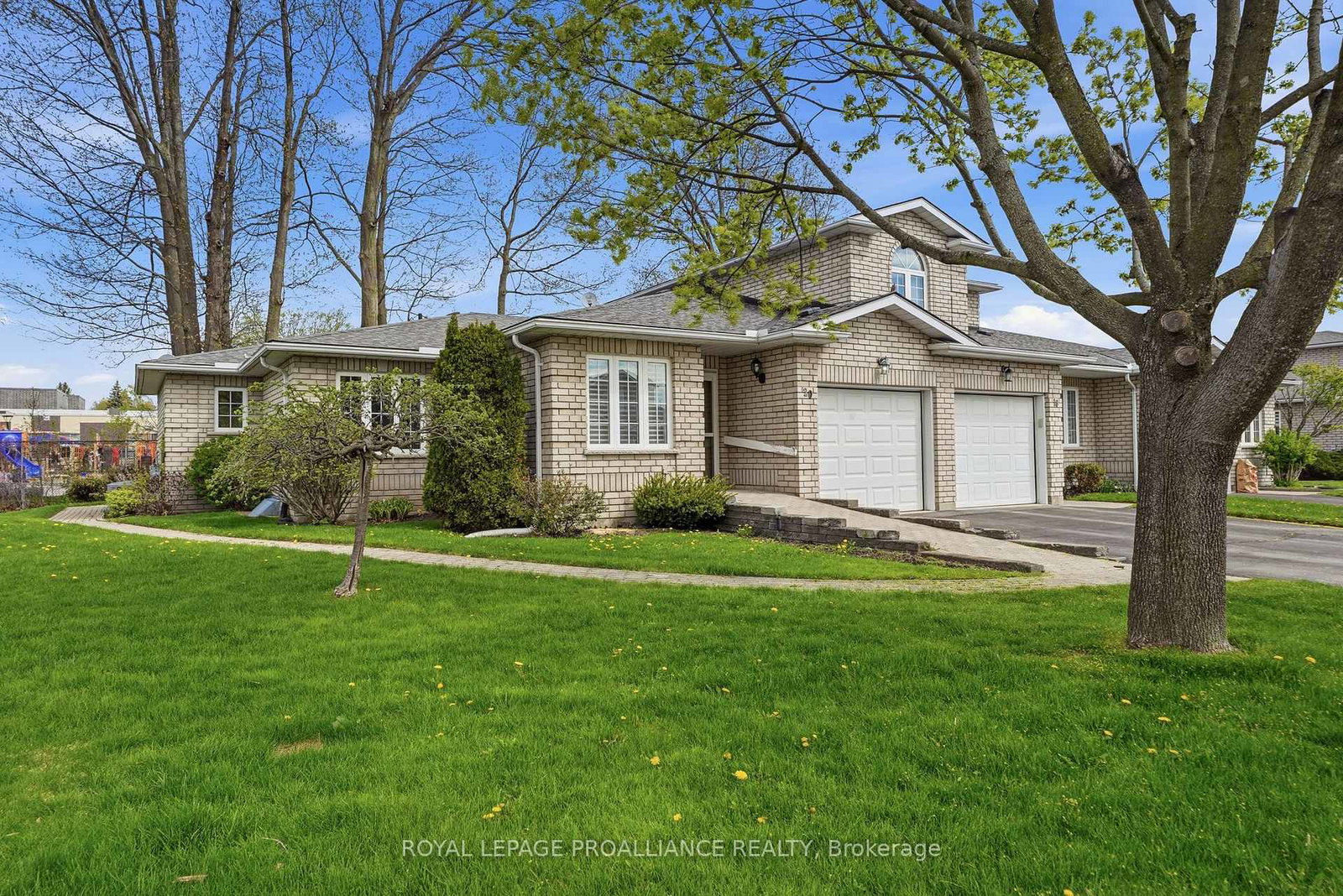 20-pinegrove-court-belleville-ontario-x13122902