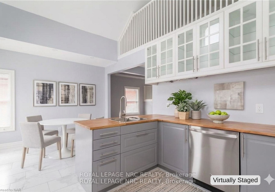 6-clark-street-st-catharines-ontario-x13122992