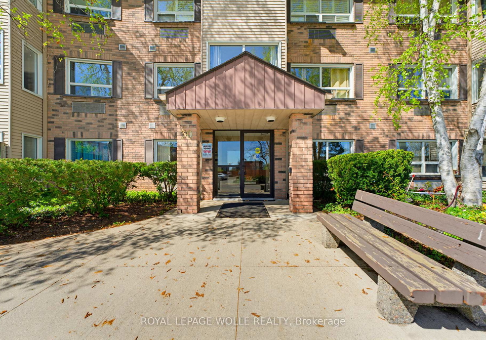 30-hugo-crescent-kitchener-ontario-x13123004