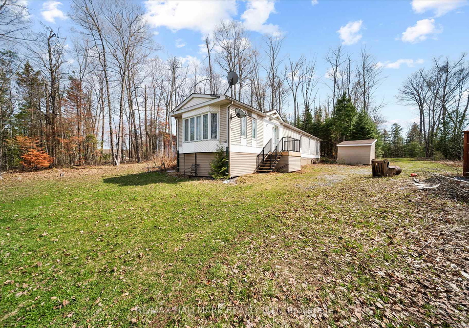 2000-county-road-620-drive-north-kawartha-ontario-x13123056
