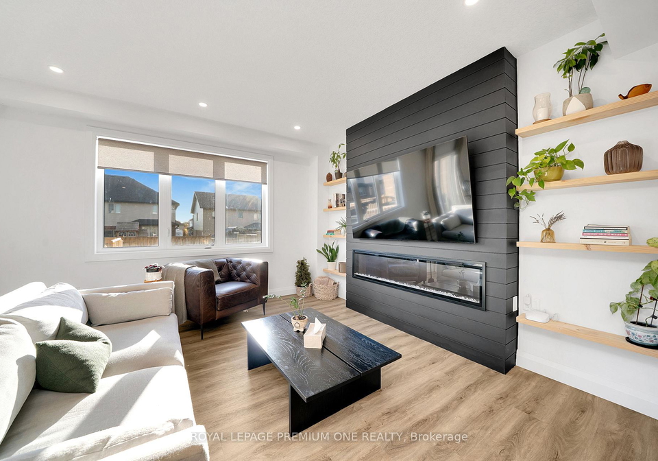207-schmidt-drive-wellington-north-ontario-x13123110