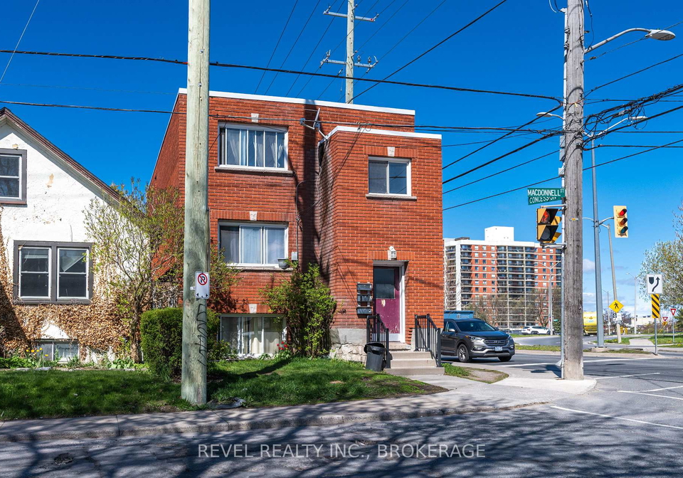 546-macdonnell-street-kingston-ontario-x13123130