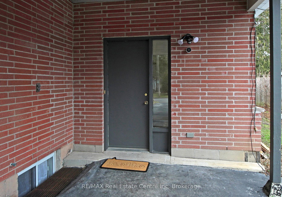 46-talbot-street-guelph-ontario-x13123176