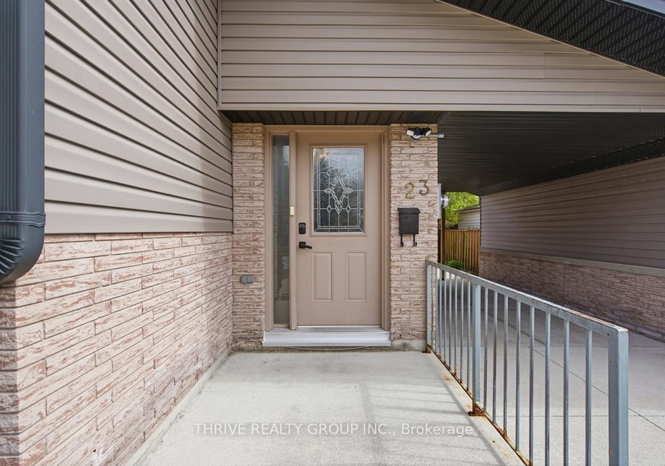 23-vine-avenue-strathroy-caradoc-ontario-x13123216