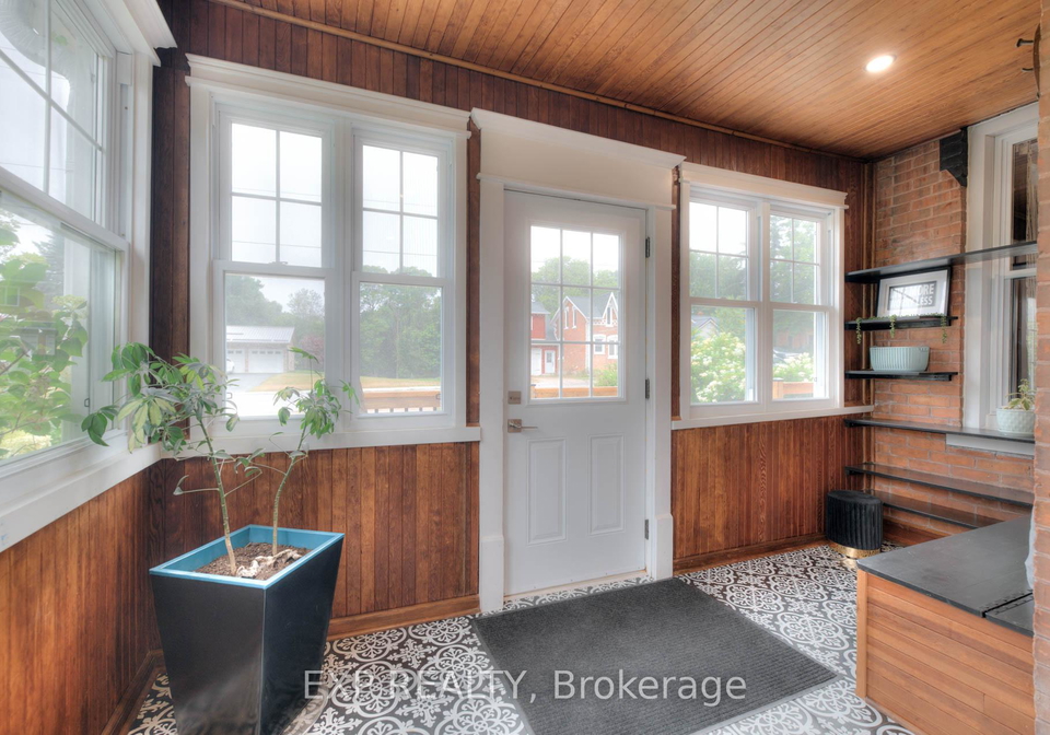 2027-victoria-street-howick-ontario-x13123268