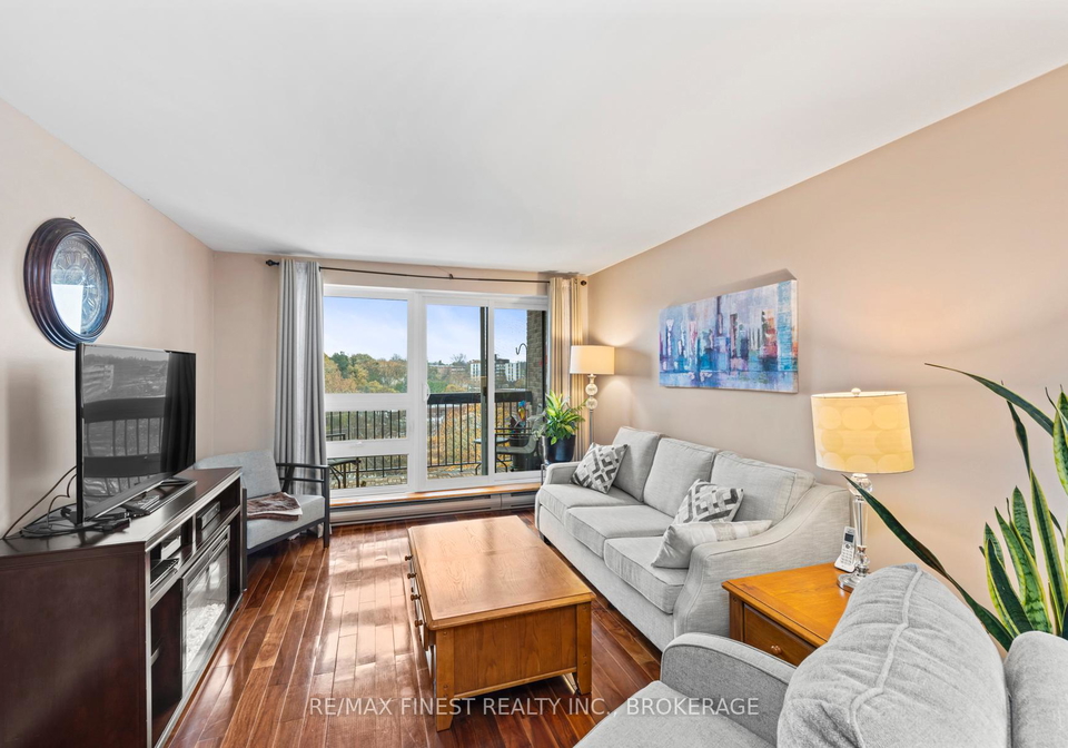 358-queen-mary-road-kingston-ontario-x13123324