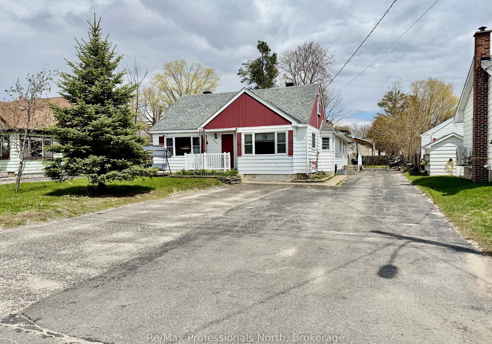 550-mary-street-n-gravenhurst-ontario-x13123382