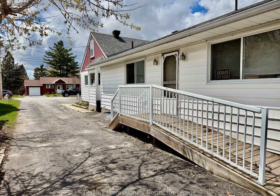 550-mary-street-n-gravenhurst-ontario-x13123382