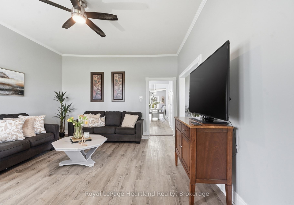 27-harpurhey-road-huron-east-ontario-x13123536