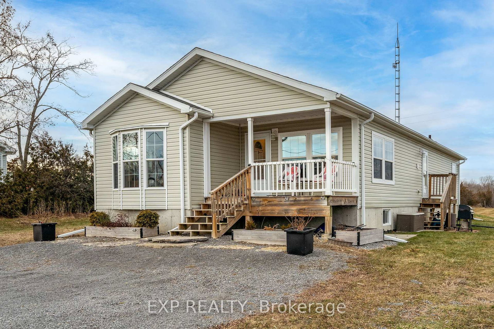 3589-county-road-8-prince-edward-county-ontario-x13123564