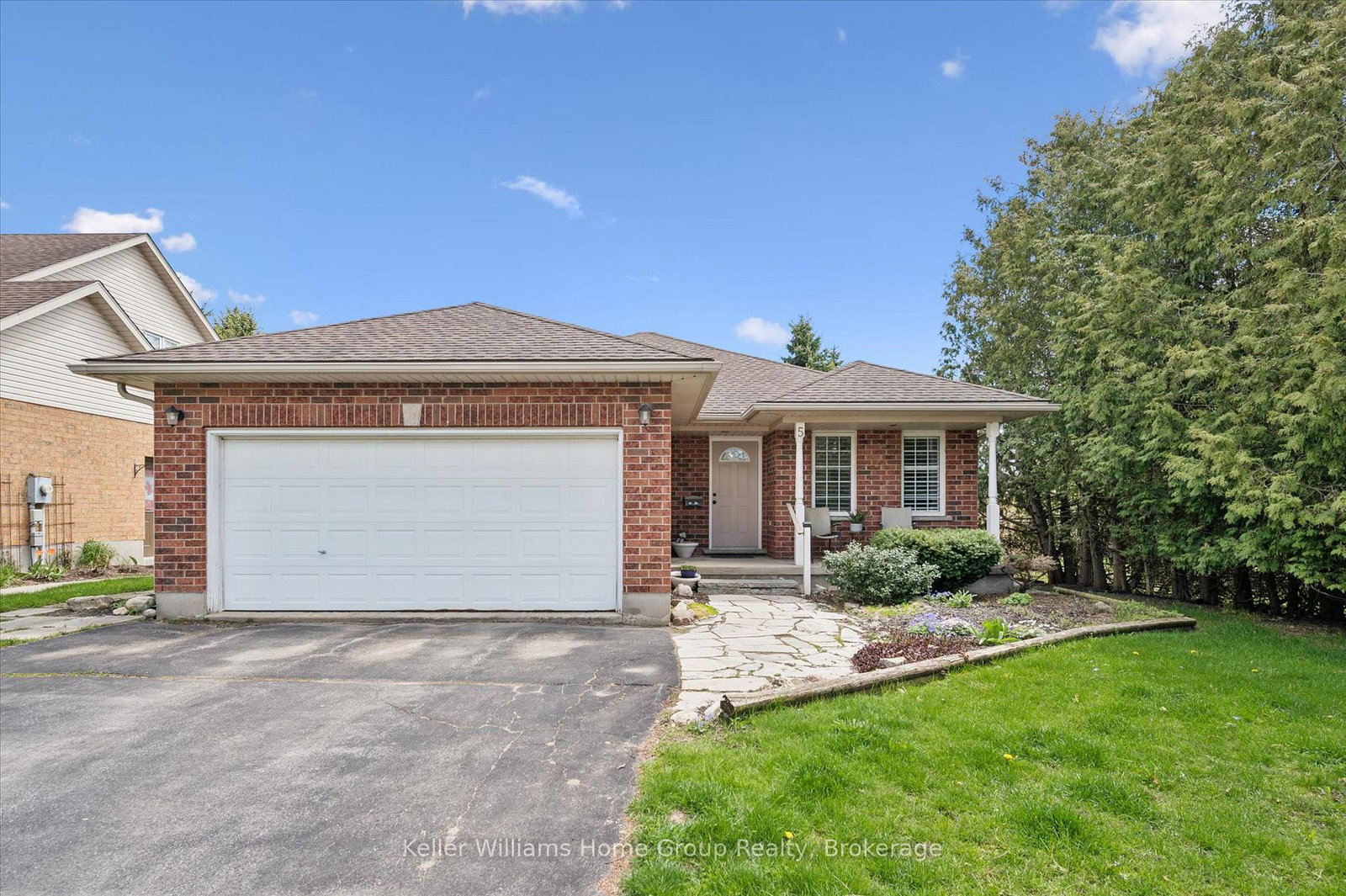 5-clarke-street-centre-wellington-ontario-x13123566