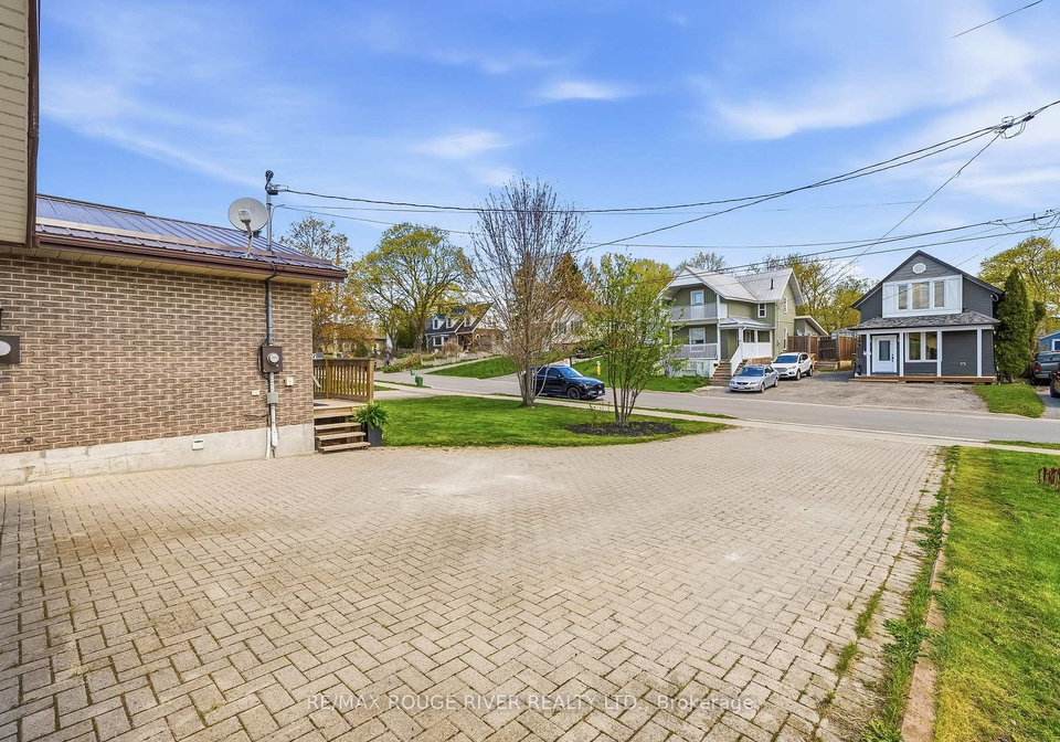19-caroline-street-kawartha-lakes-ontario-x13123568