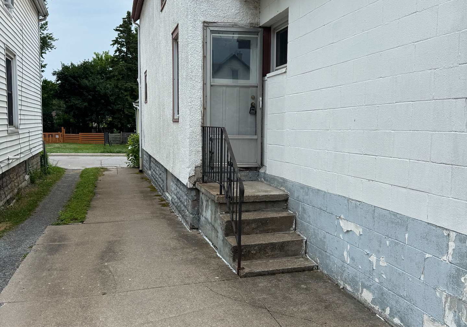 4688-ryerson-crescent-niagara-falls-ontario-x13123614