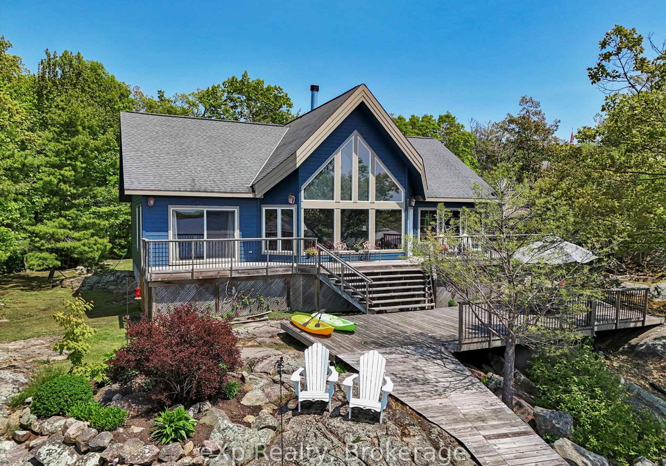 6646-1040littlebeausoleil-island-georgian-bay-ontario-x13123890