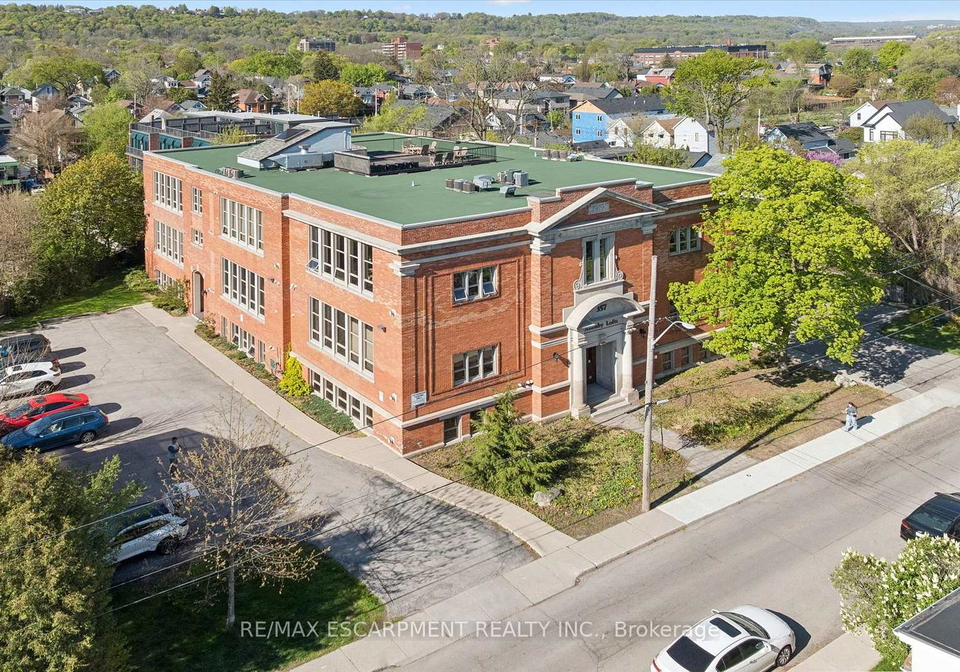 357-hunter-street-w-hamilton-ontario-x13123910