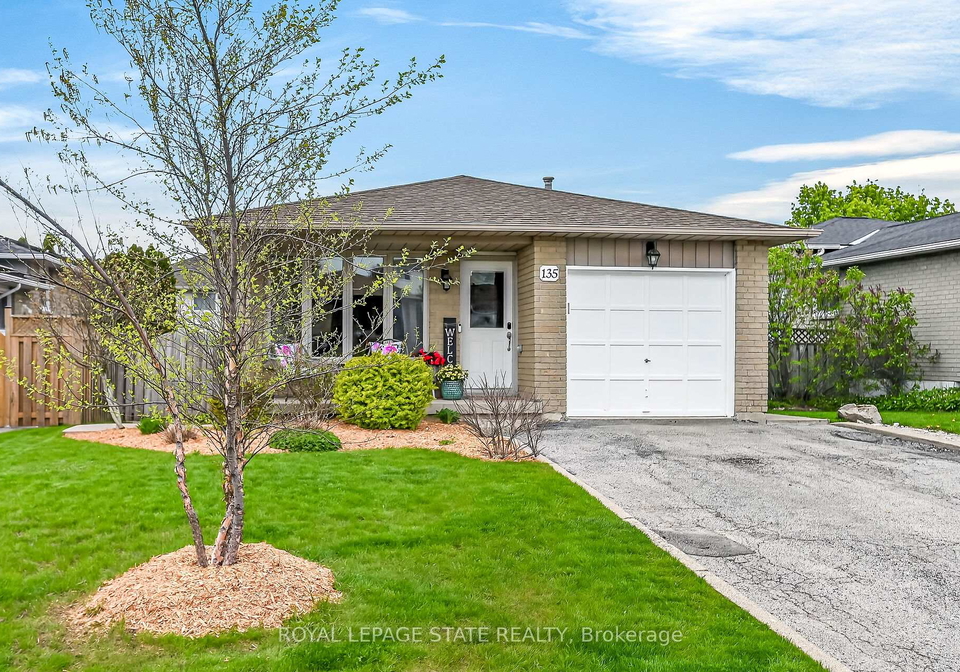 135-independence-drive-hamilton-ontario-x13123918