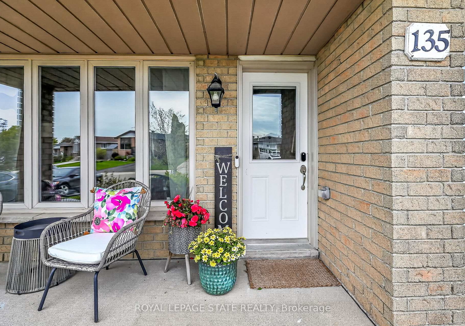 135-independence-drive-hamilton-ontario-x13123918