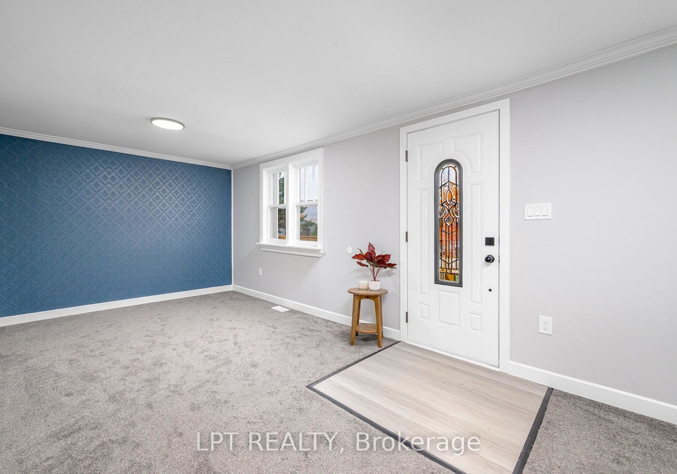 46-young-street-hastings-highlands-ontario-x13123962
