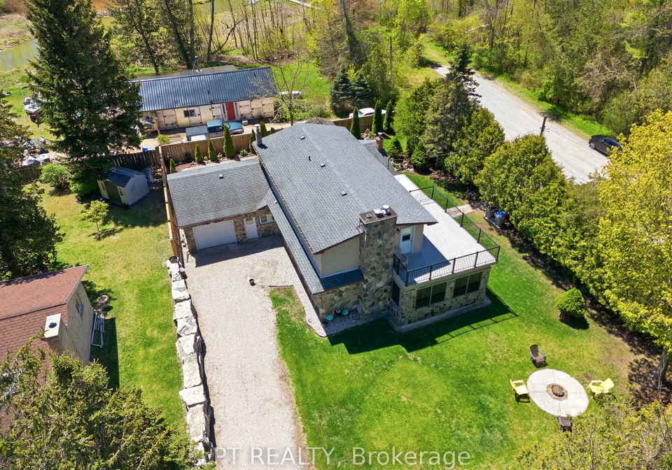 9996-huron-street-lambton-shores-ontario-x13124180